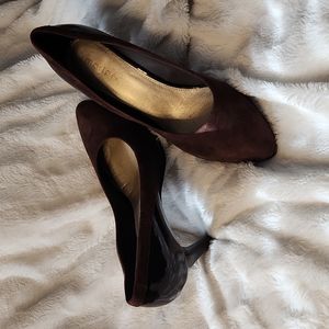 Brown Suede Maripe Heels/Pumps Size 11